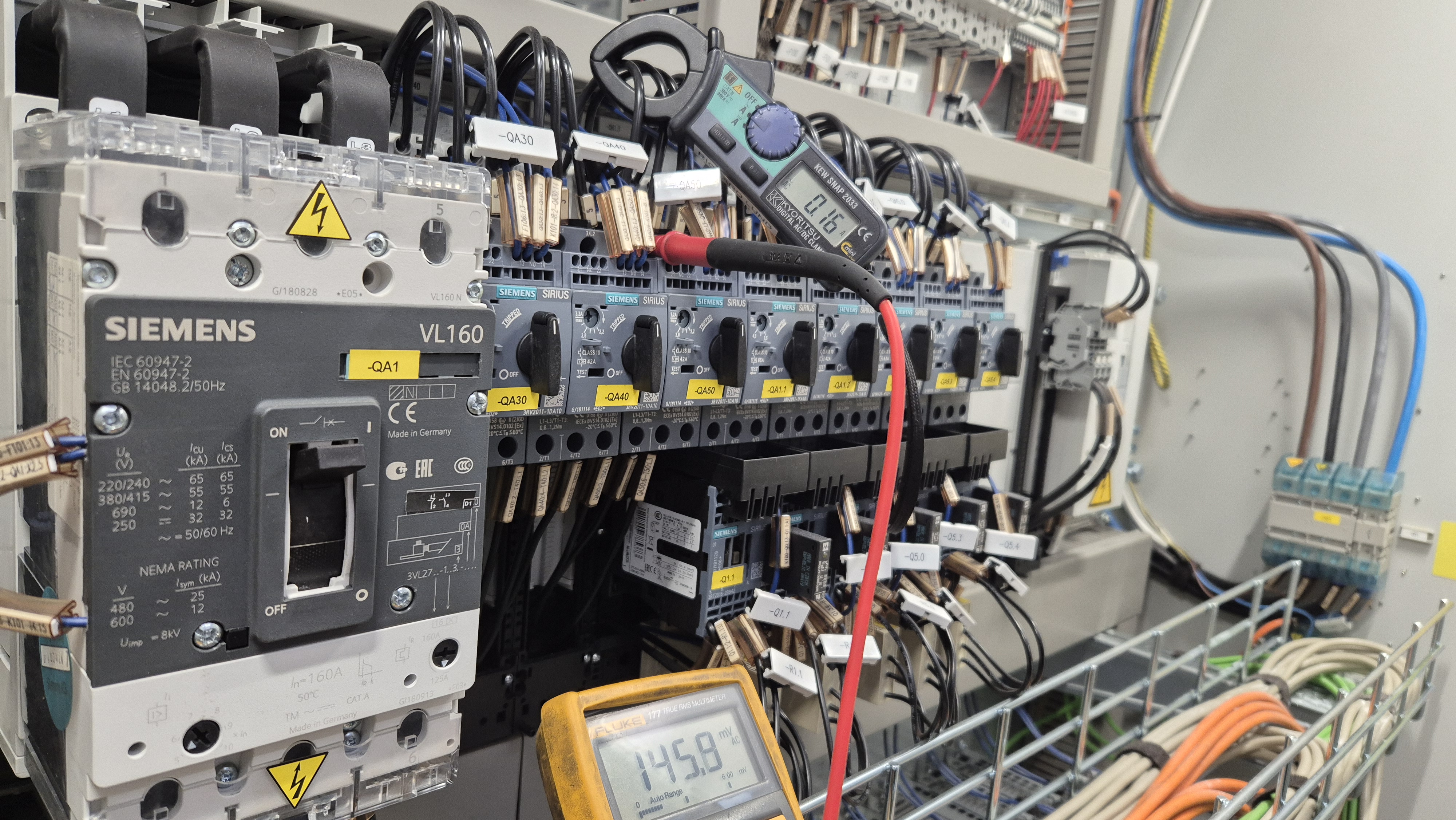 Elinstallation av elektriker på kontor i Flen